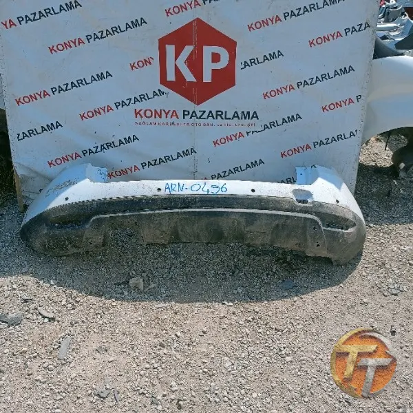 Dacia Duster arka tampon Arn-0496