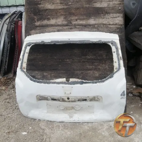 DACİA DUSTER bagaj kapağı Ebk-047 Esan