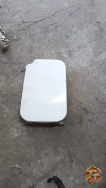 Dacia docker benzin kapağı
