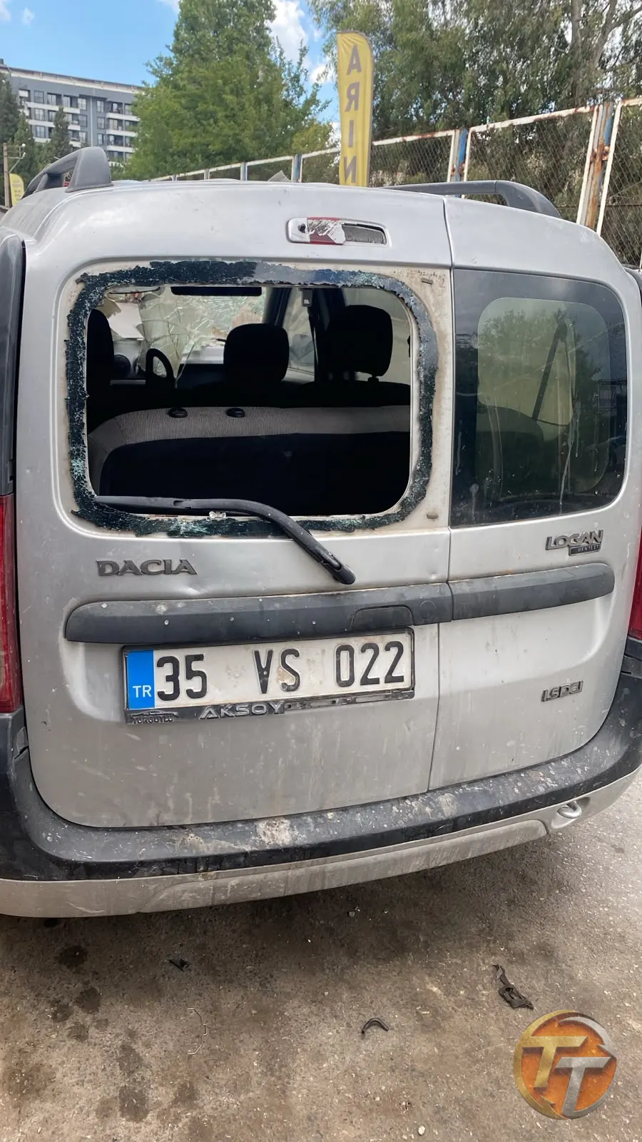 Logan mcv arka bagaj kapağı