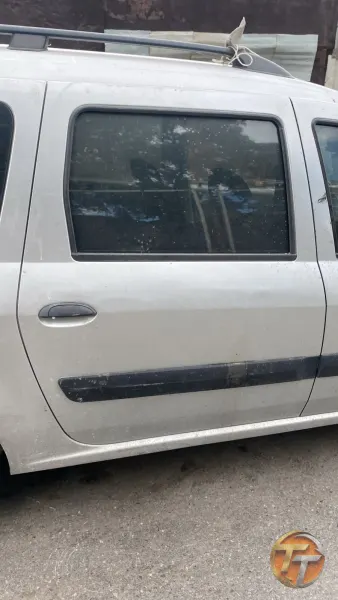 Logan mcv sağ arka kapı
