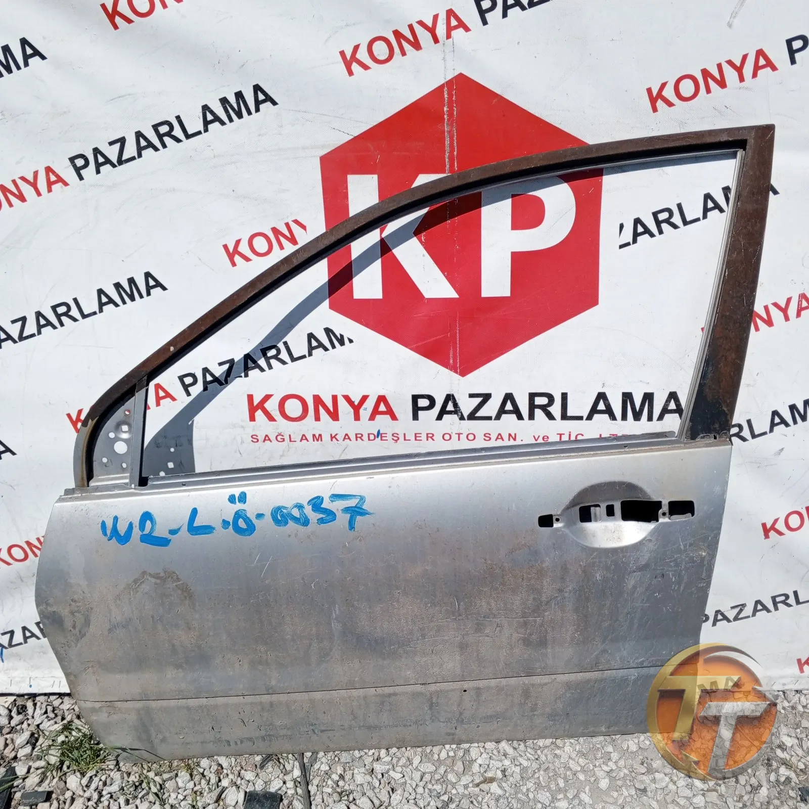 BİLİNMEYEN SOL ÖN KAPI L-Ö-0037 W2 2.