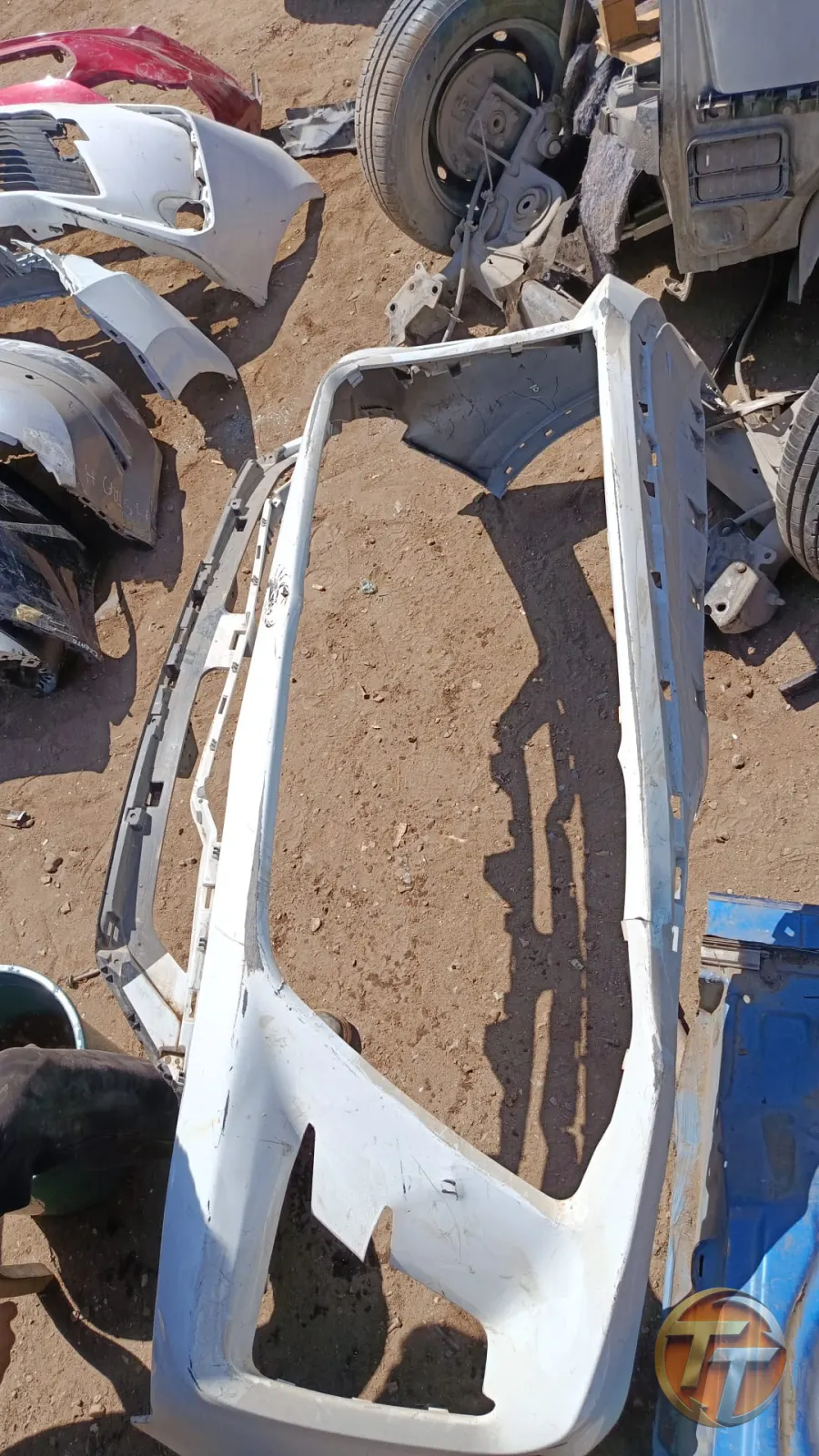 Toyota hulux ön tampon