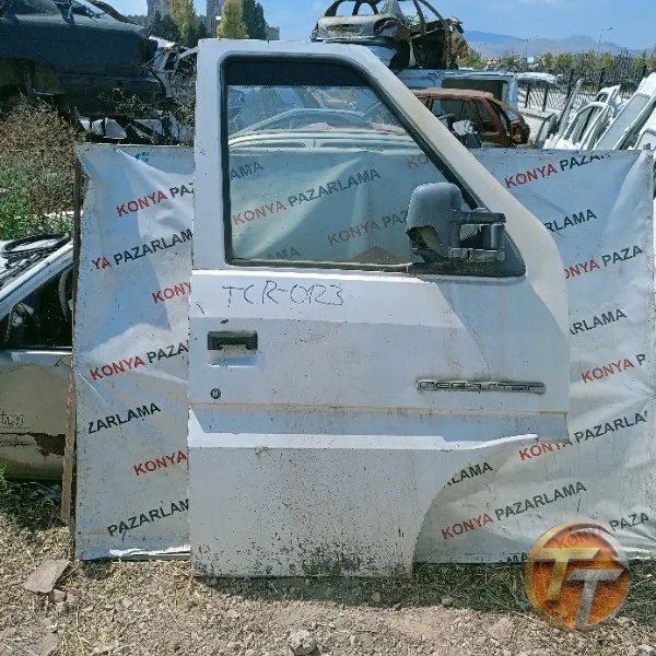 BMC megastar sağ ön kapı Tcr bölgesi-0123