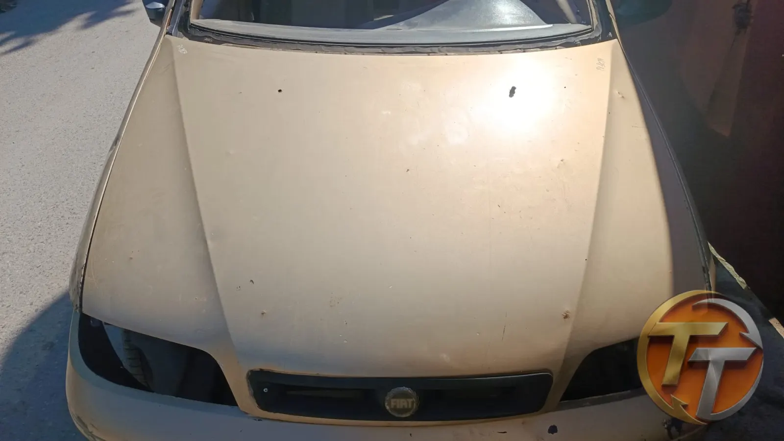 Fiat Albea ön kaput