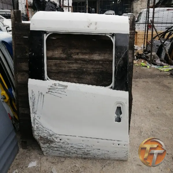 FİAT DOBLO 3-4 sağ sürgülü kapı Ef-096 Esan