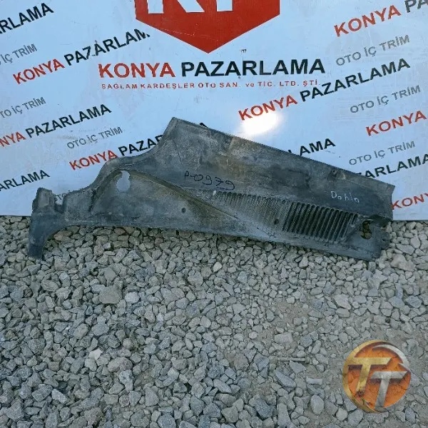 Fiat Doblo ön cam ızgarası P-0979