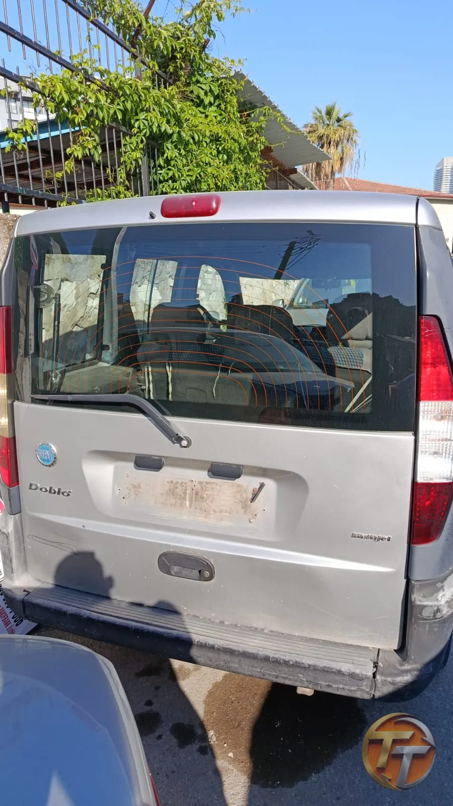 Fiat Doblo bagaj kapağı