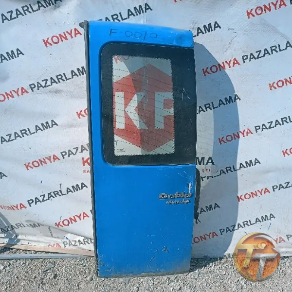 Fiat Doblo sağ bagaj kapağı F-0070