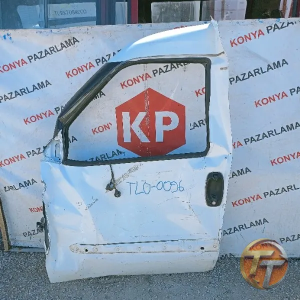 Fiat Doblo sol ön kapı Tlö-0097