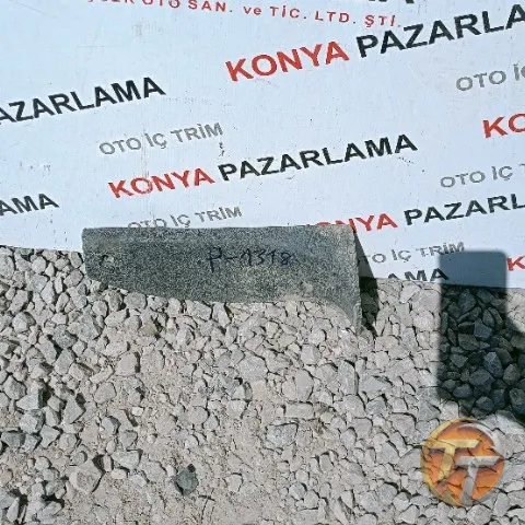 Citroen Berlingo kapı plastiği P-1318