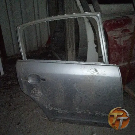 CİTROËN C4 sağ arka kapı Era-0027 Esan