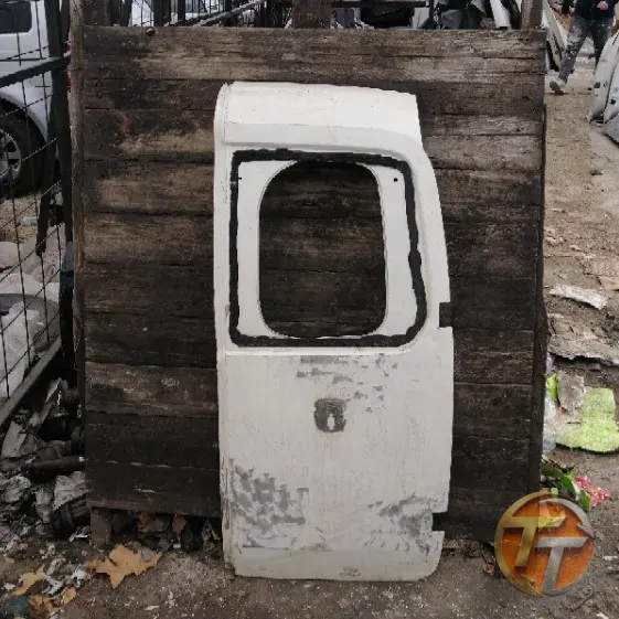 FİAT FİORİNO sağ bagaj kapağı Ef-051 Esan
