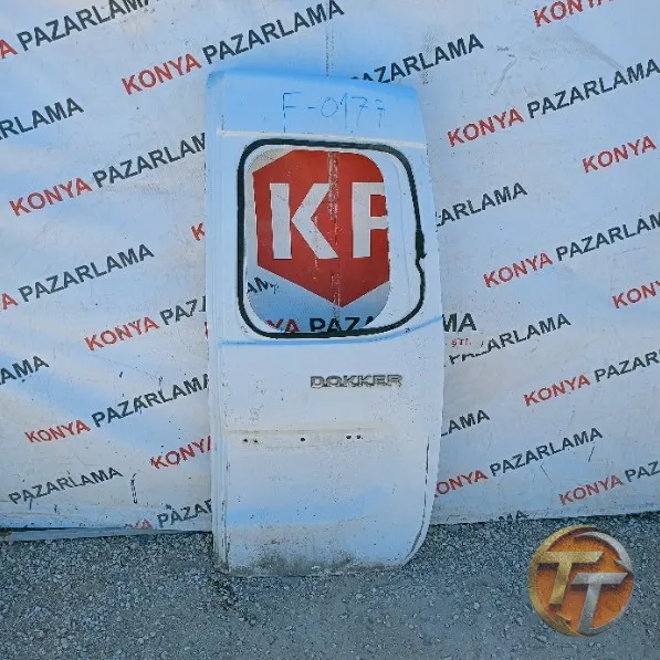 Dacia Dokker sağ bagaj kapağı F-0177
