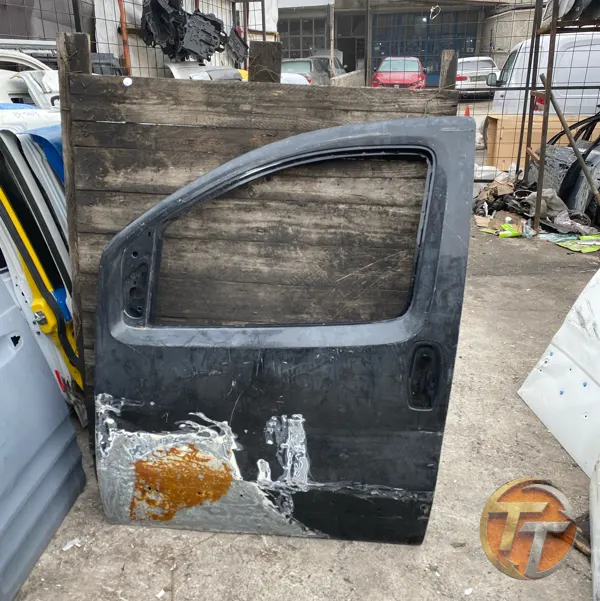 Fiat Fiorino sol ön kapı Ef-081 Esan
