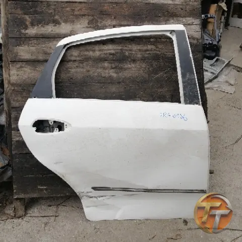 FİAT LİNEA sağ arka kapı Era-0136 Esan