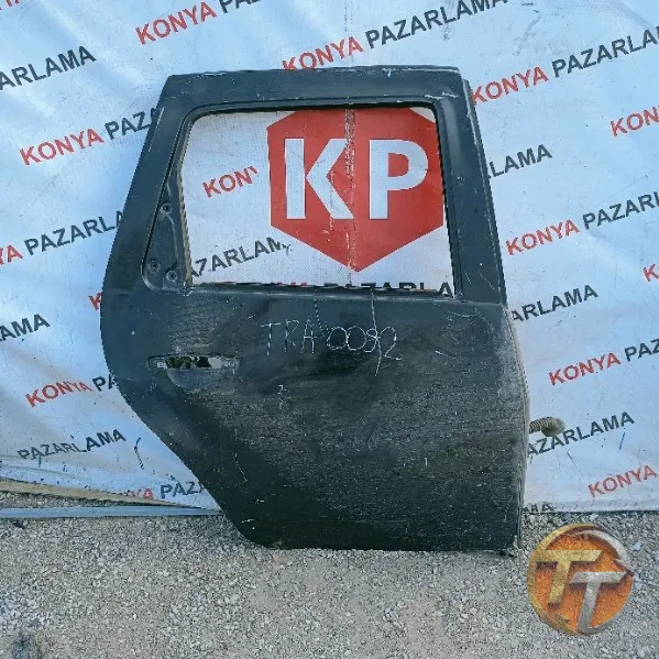 Dacia Duster sağ arka kapı Tra-0092