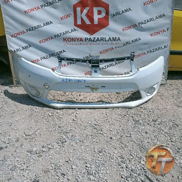 Dacia Sandero ön tampon Arn-0847