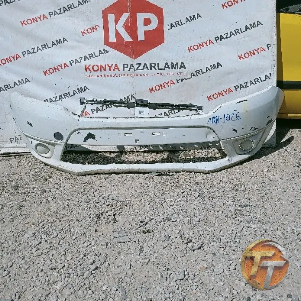 Dacia Sandero ön tampon Arn-1026