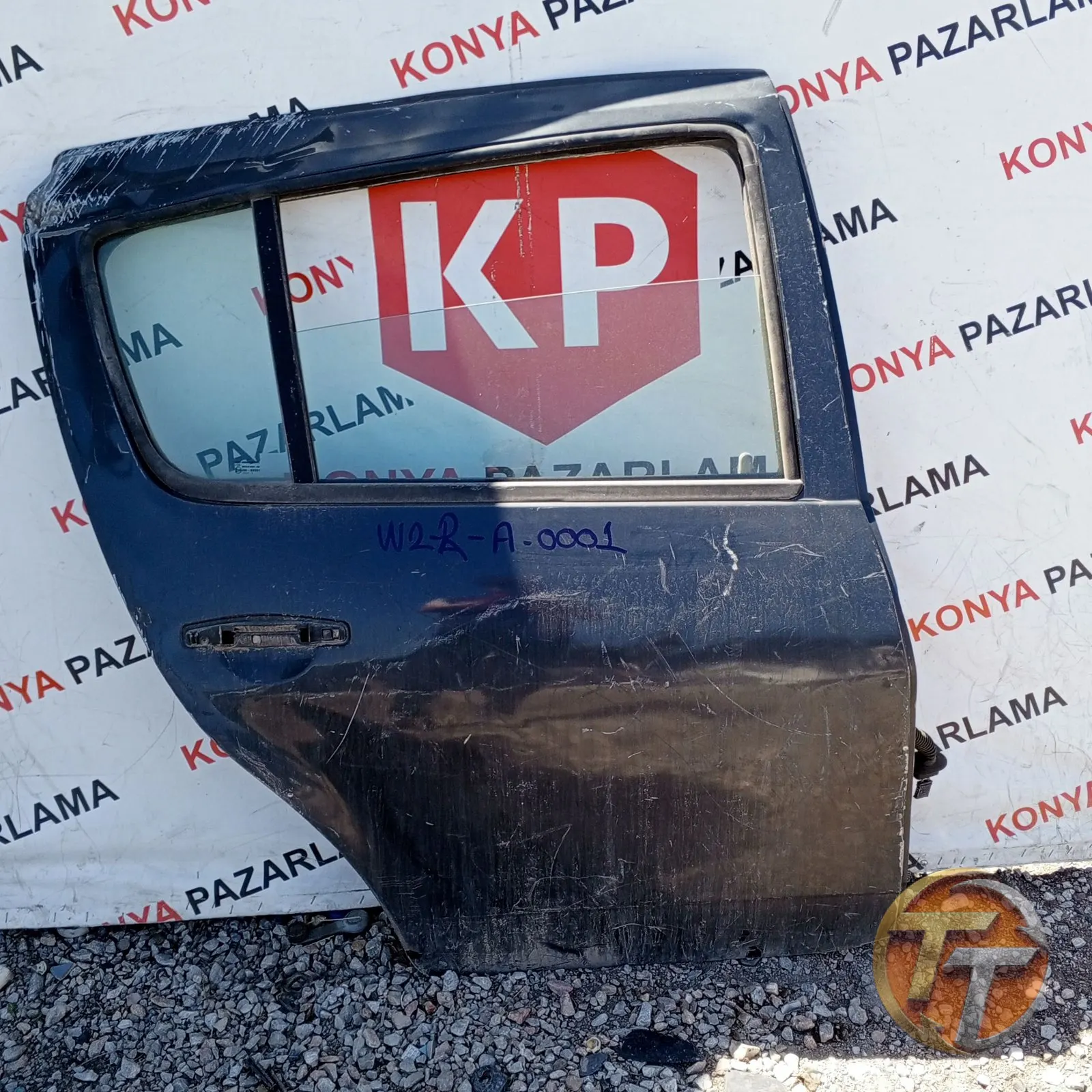 DACİA SANDERO SAĞ ARKA KAPI R-A-0001