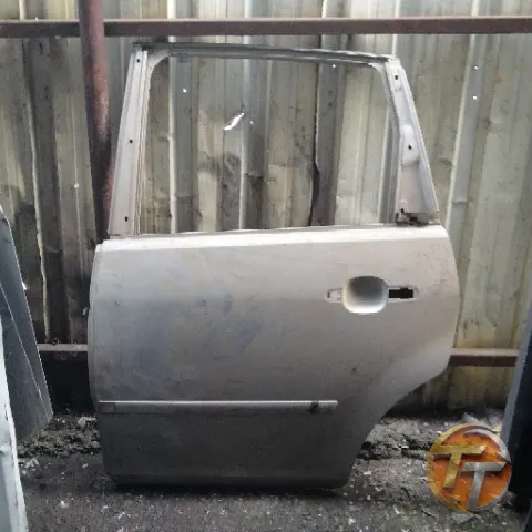 FORD C-Max sol arka kapı Ela-0077 Esan