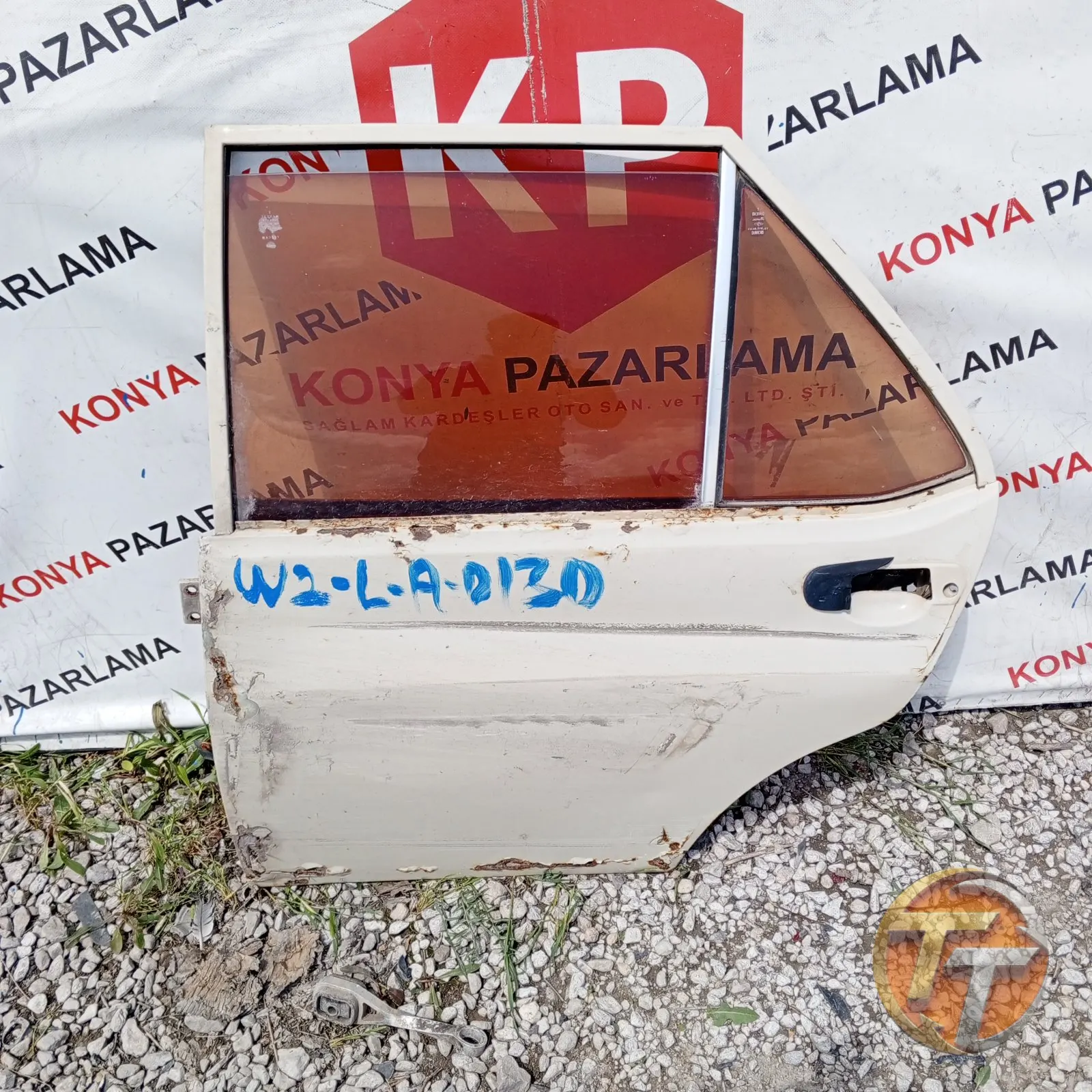 FİAT 131 SOL ARKA KAPI W2-L-A-0130