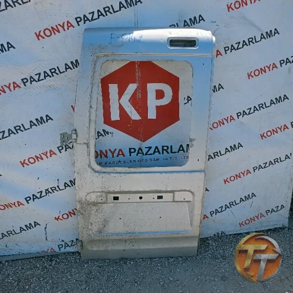 Ford Connect sol bagaj kapağı F-0147