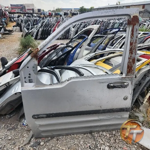 Ford connect sol ön kapı