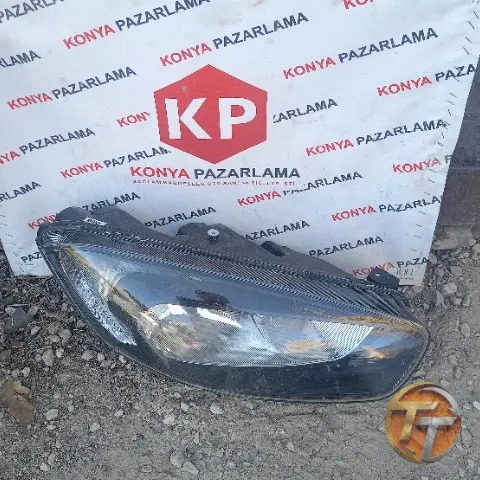 Ford Courier sağ far Fr-0033