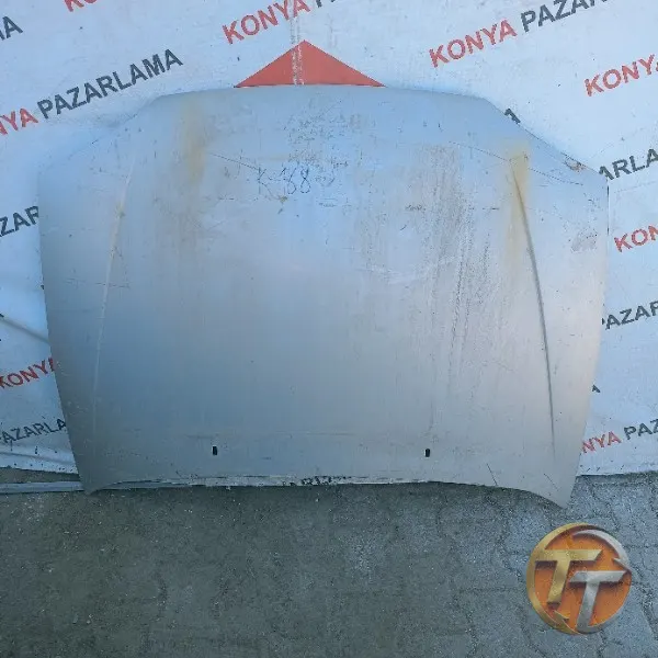 Ford Fiesta kaput K-168
