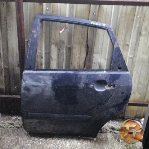 FORD FOCUS 1 sol arka kapı Ela-0110 Esan