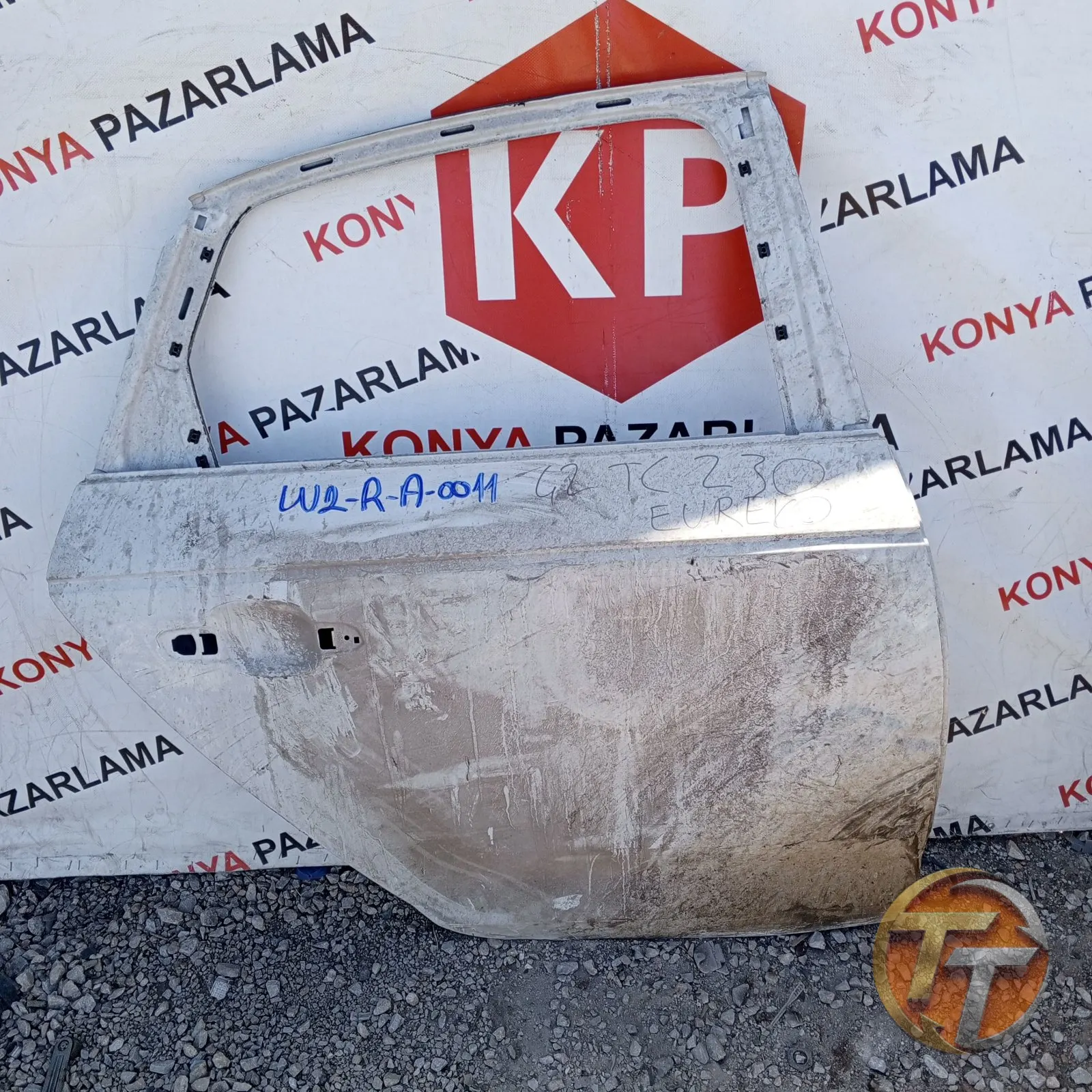 FORD FOCUS 3 SAĞ ARKA KAPI R-A-0011 W2