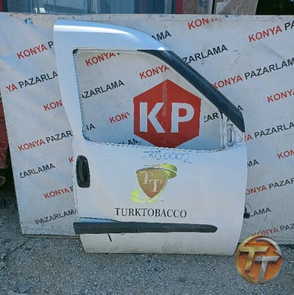 Fiat Doblo 3-4 sağ ön kapı Trö-0002
