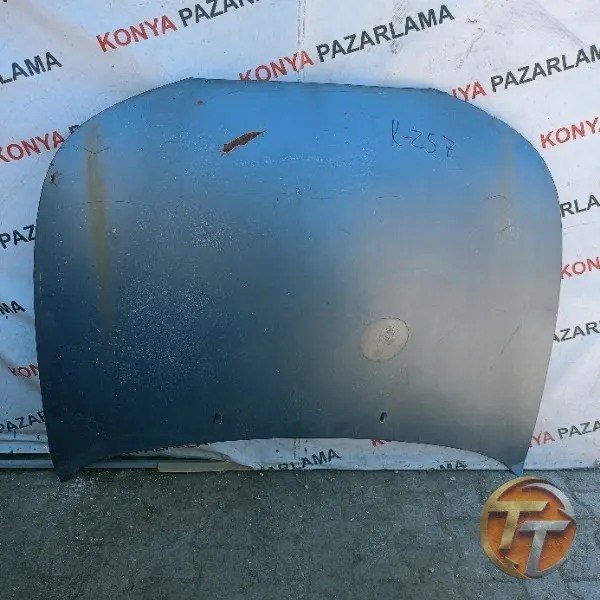 Ford Mondeo kaput K-257