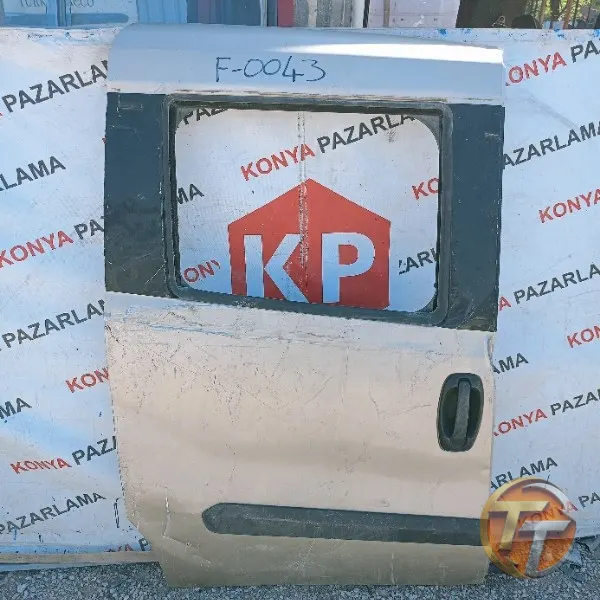 Fiat Doblo 3-4 sağ sürgülü kapı F-0043