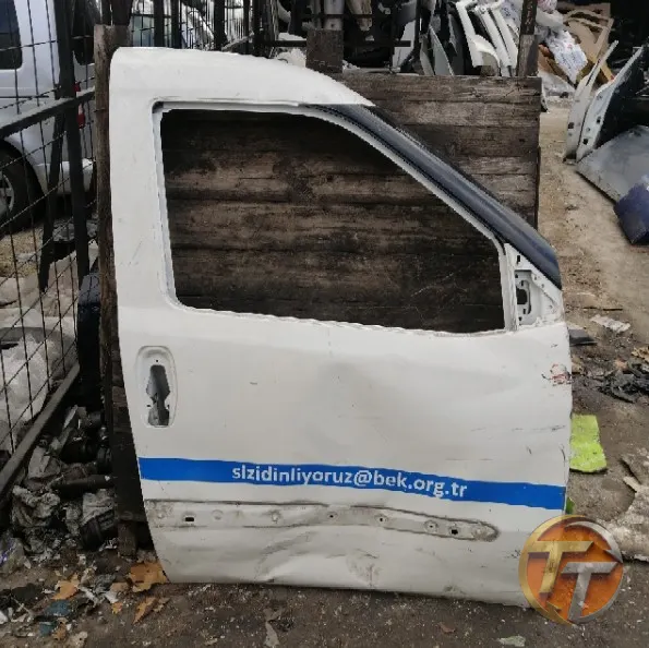 FİAT DOBLO sağ ön kapı Ef-044 Esan