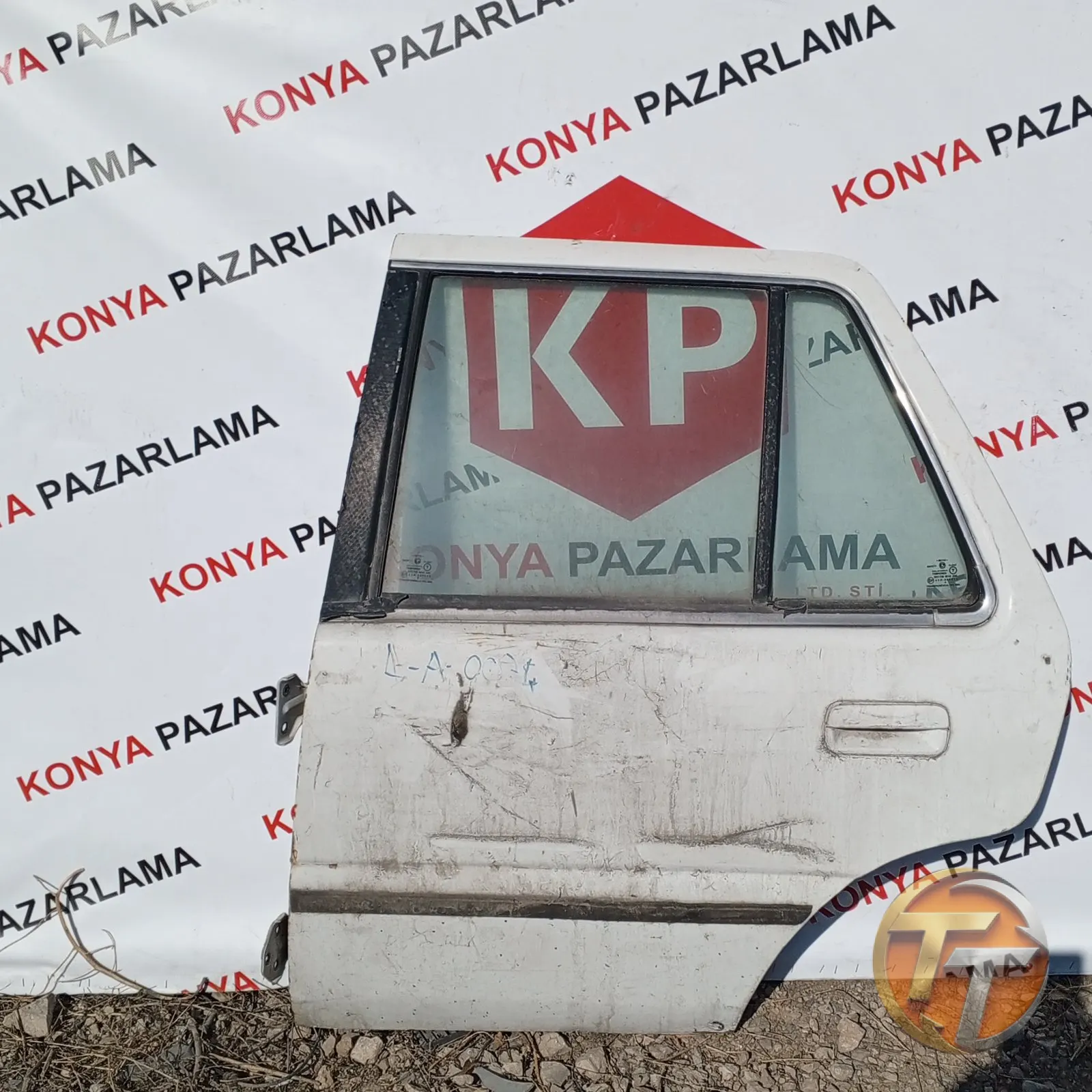 HYUNDA EXCEL SOL ARKA KAPI L-A-0074