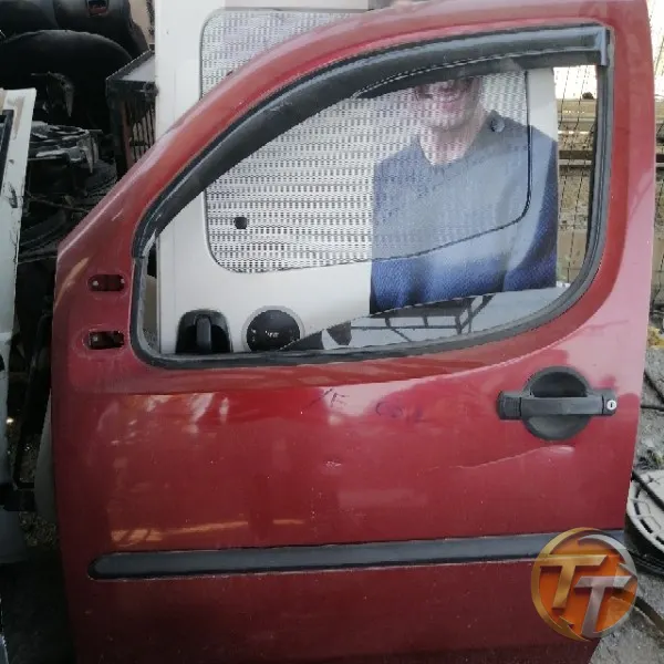 FİAT DOBLO SOL ÖN KAPI XE-0012