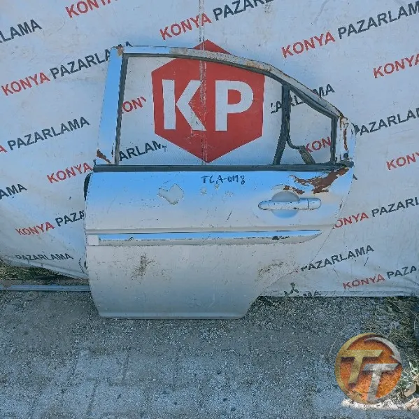 Hyundai Accent Era sol arka kapı Tla-0118