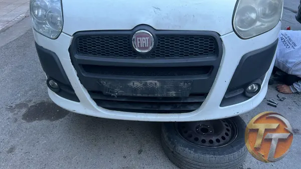 Fiat doblo geniş aile ön tampon dolu hatasız