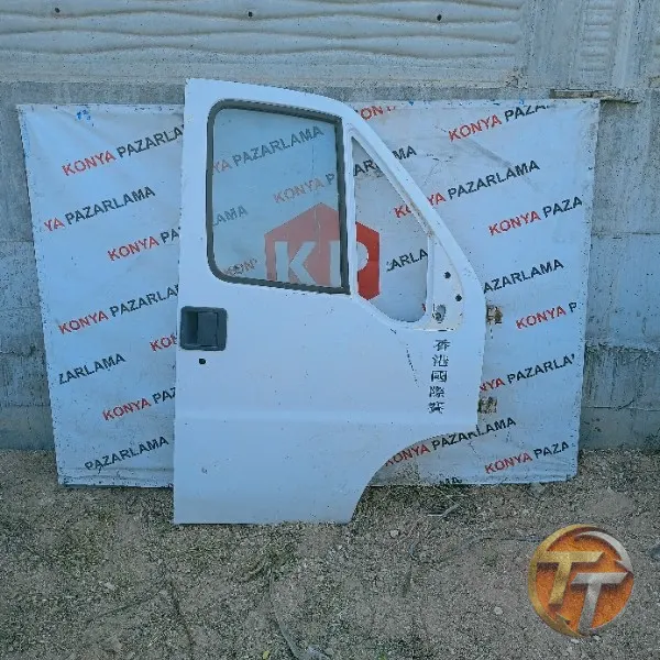 Fiat Ducato sağ ön kapı/Tcr Bölgesi