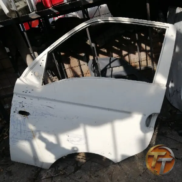 HYUNDAİ H100 sol ön kapı Ef-152 Esan
