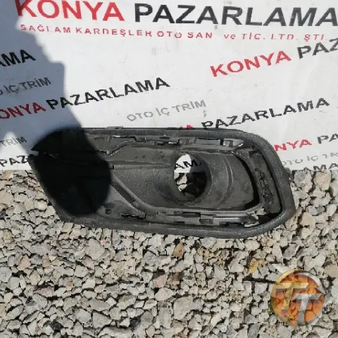 FİAT Egea sis farı çerçevesi P-1572
