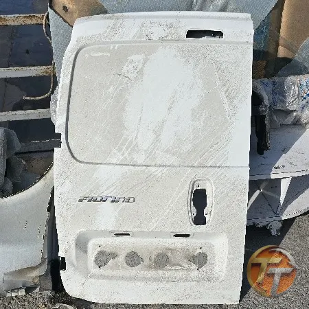Fiat fiorino arka sol bagaj kapağı