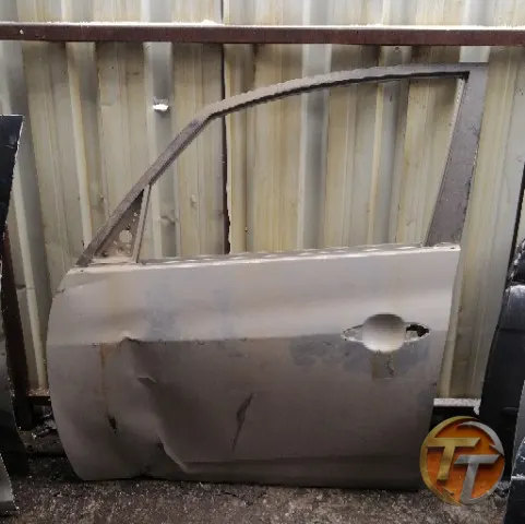 HYUNDAİ İx20 sol ön kapı Elö-0109 Esan