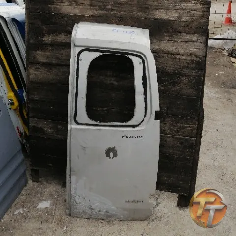 FİAT FİORİNO sağ bagaj kapağı Ef-095 Esan