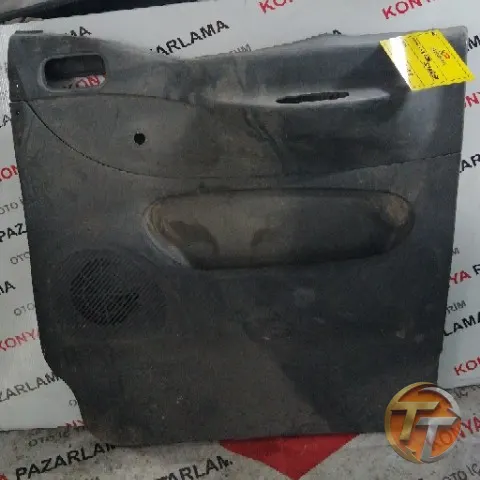 HYUNDAİ STAREX SAĞ ÖN KAPI DÖŞEMESİ DŞ-0425