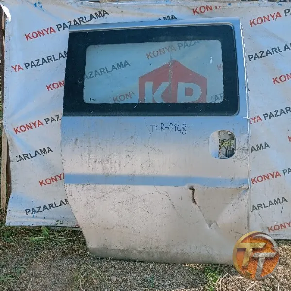 Hyundai Starex sağ sürgülü kapı Tcr bölgesi-0148