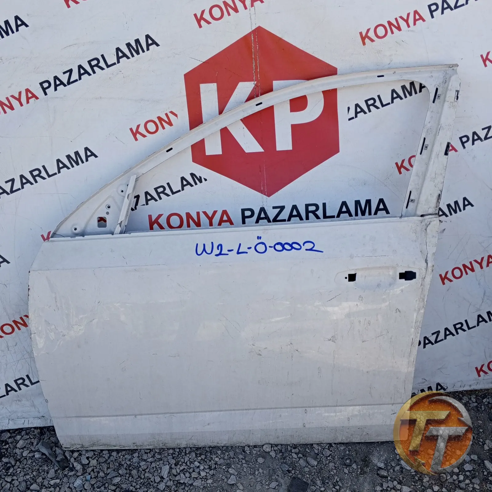 KİA CERATO SOL ÖN KAPI L-Ö-0002