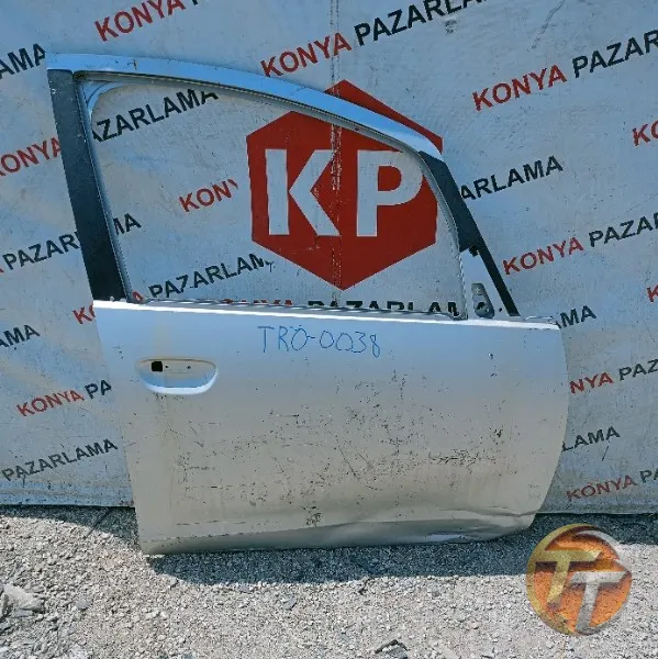 Fiat İdea sağ ön kapı Trö-0038